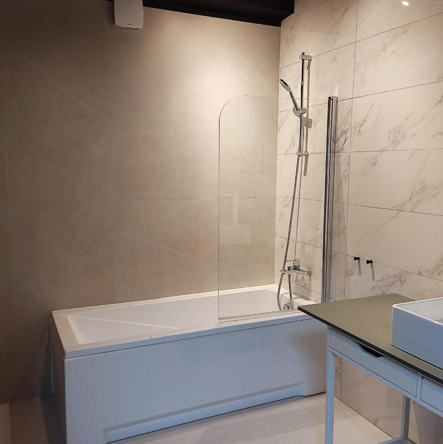 Apartament Milion Rynek Sienny Stare Miasto Bulwary Apartamenty No 1 Szczecin Exterior photo